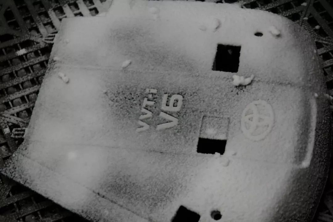 老车翻新：15年后的邂逅，普拉多LC120旧车换新颜，满血复活。