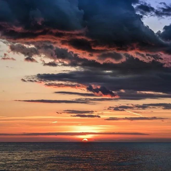 秋冬美甲小红书,美甲推荐中款ins