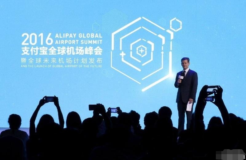 支付宝借呗15w额度怎么样,支付宝借呗12万