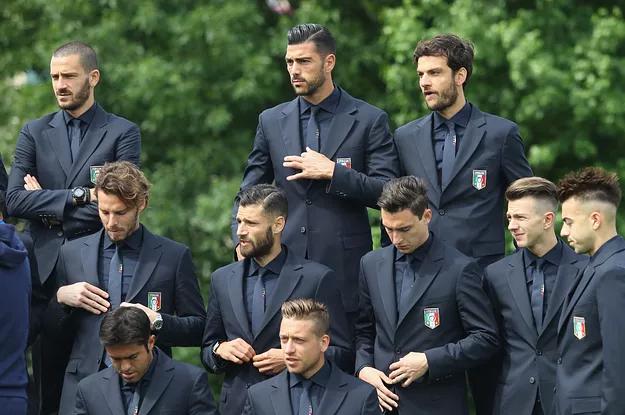 世界公认足球十大帅哥排行,足球界最帅的是谁