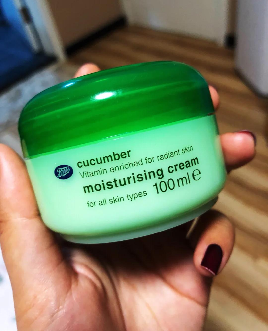 超强补水保湿面霜平价,无限回购补水保湿护肤品