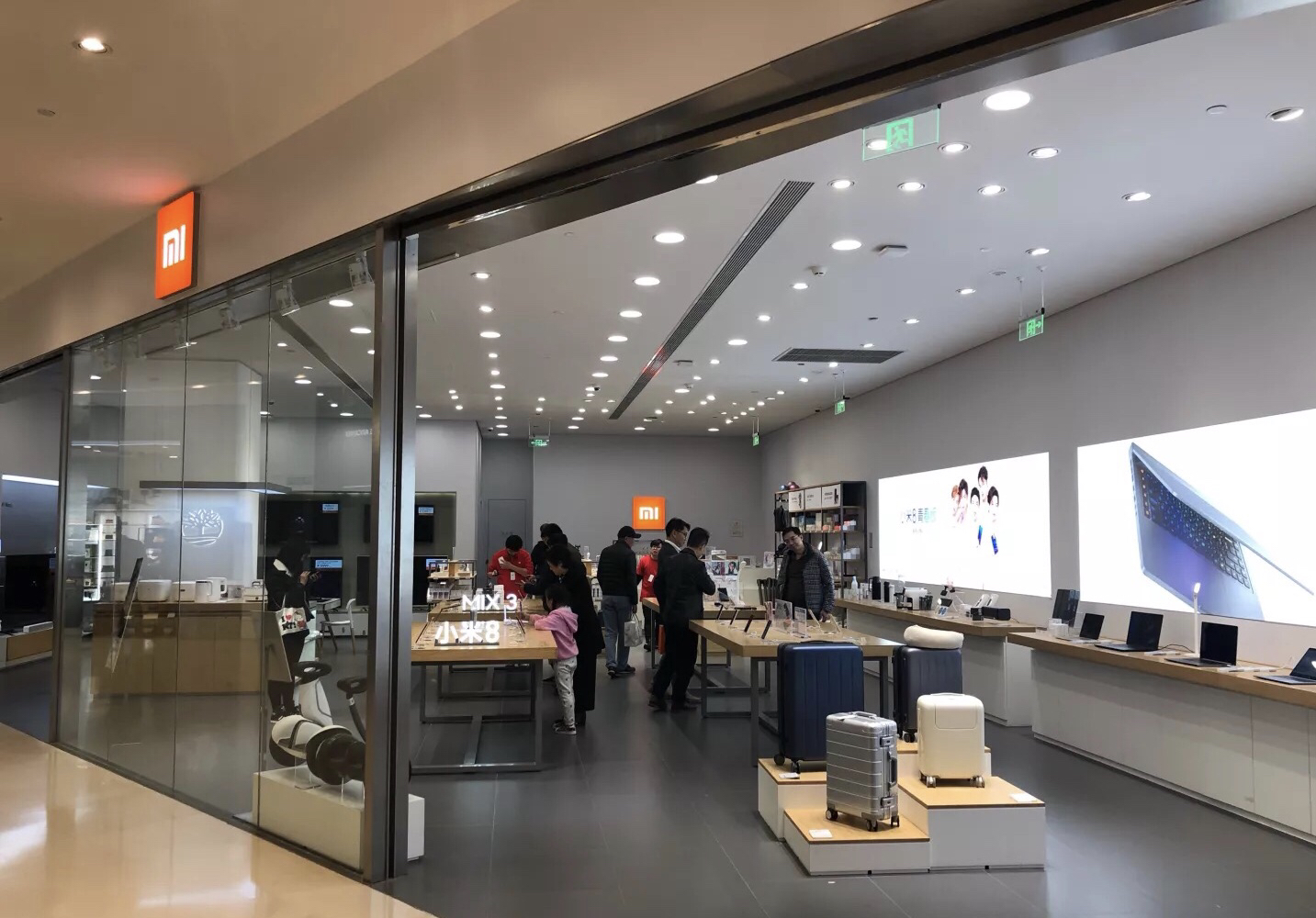 小米手机“三大爽”和“三大苦”，老粉丝感同身受：说到心窝里了