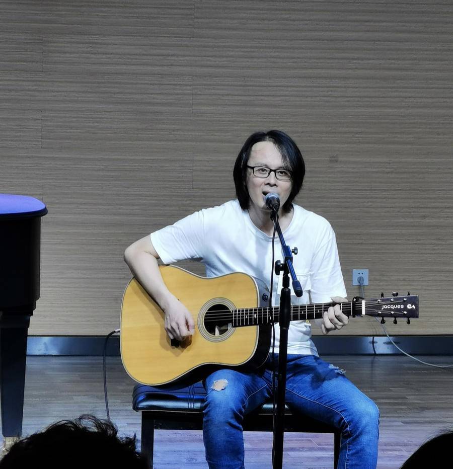 靠一首歌吃一辈子的歌手有哪些,靠一首歌吃一辈子的5位歌手