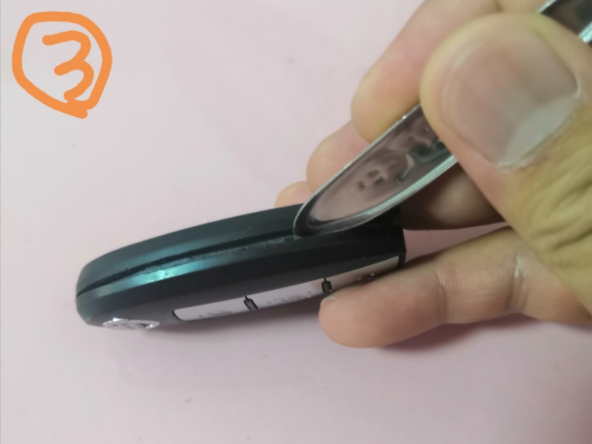 感应车钥匙没电了怎么办,感应车钥匙偶尔感应不到怎么回事