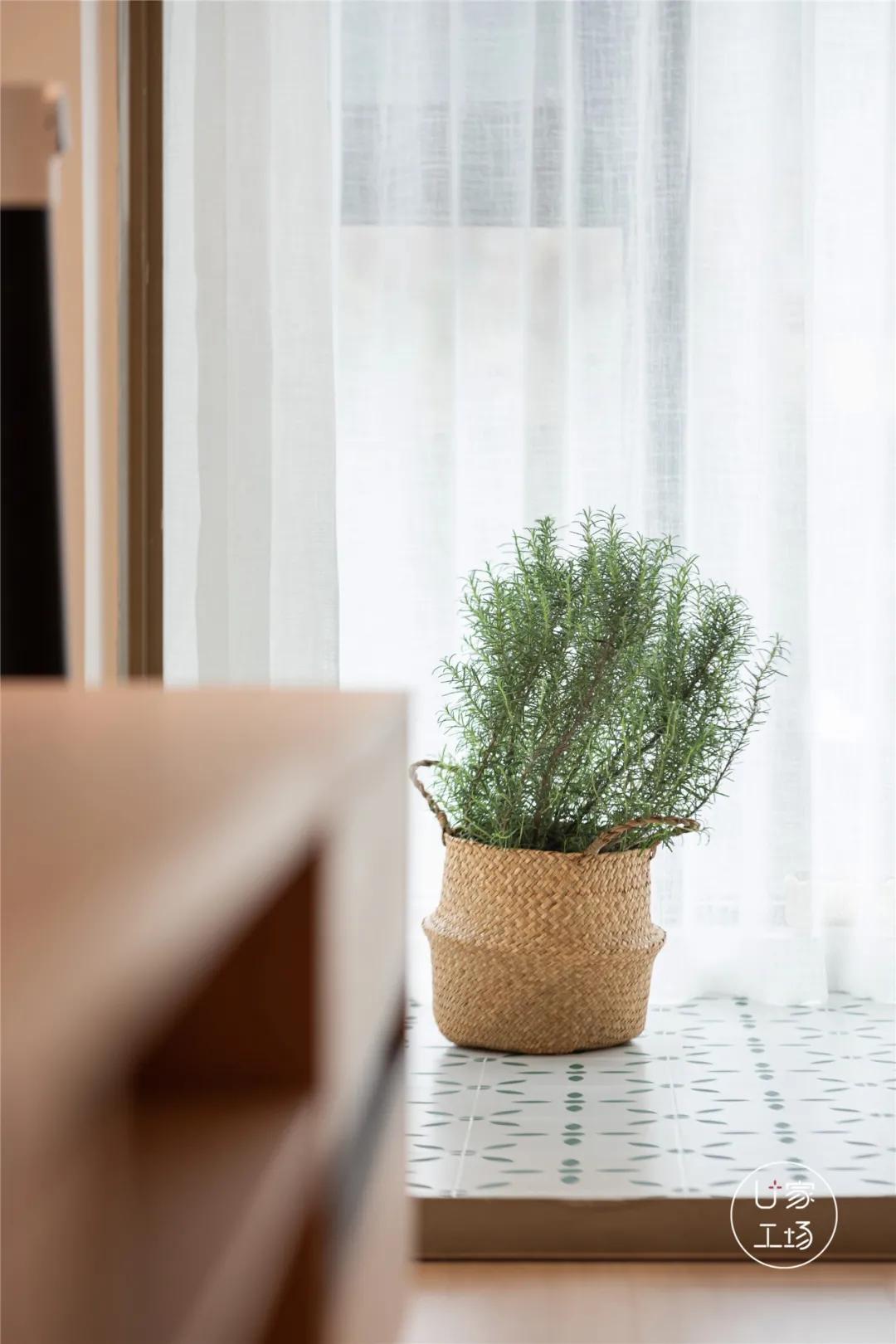 89㎡出租屋“变身”日式极简美宅,无主灯+藤编原木,玩出新花样