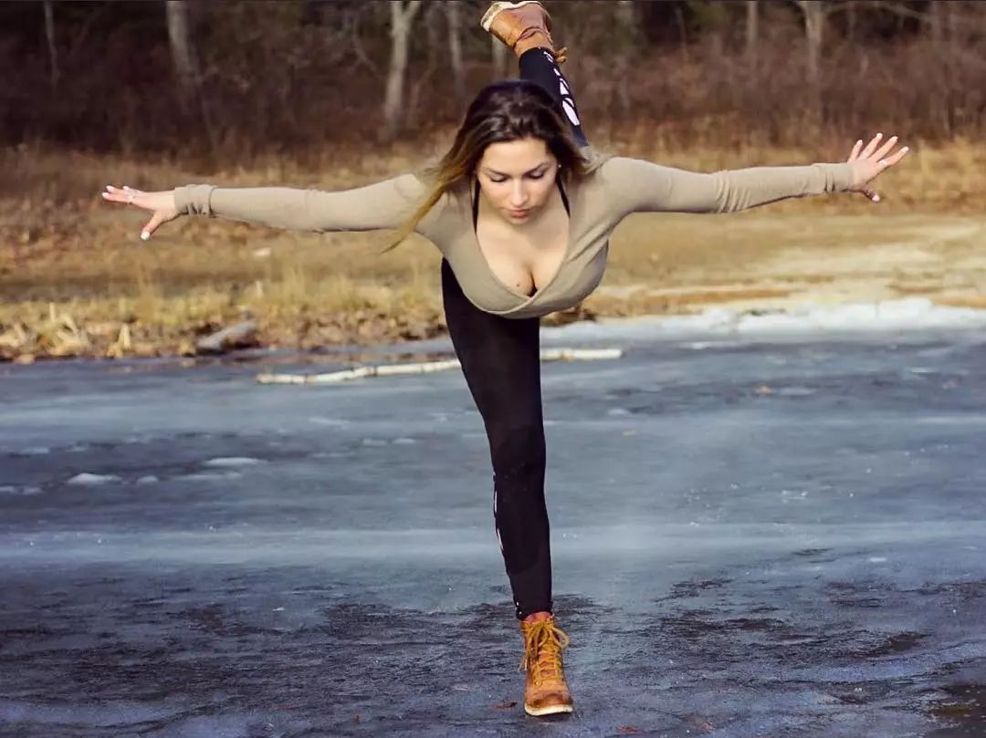 冬天手脚冰凉瑜伽动作,冬日手脚冰凉瑜伽