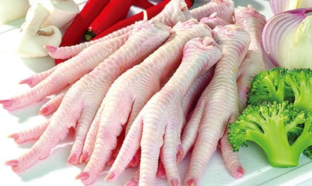 柠檬泡椒鸡爪最正宗的做法摆摊,泡椒鸡爪最正宗的做法视频教程