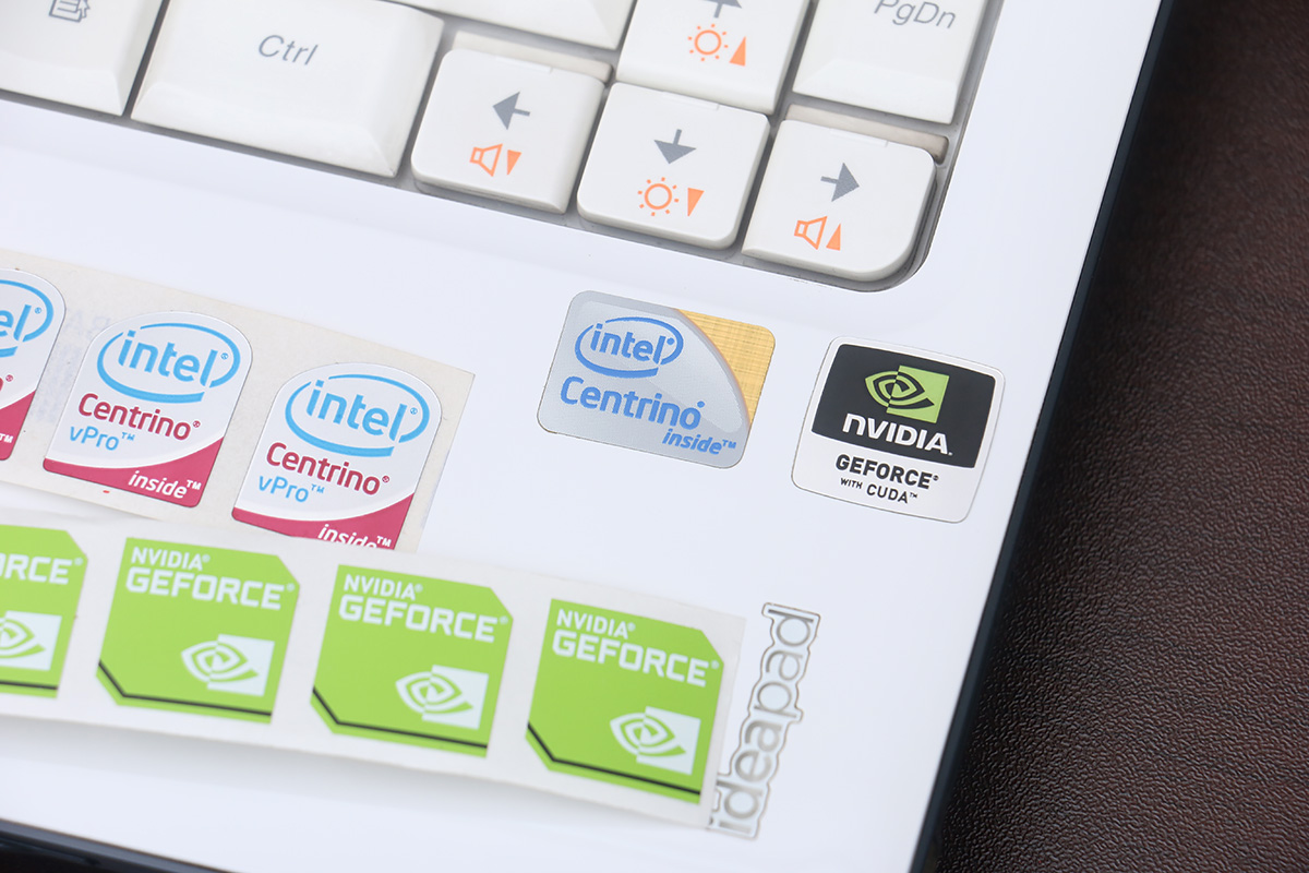 联想老款笔记本y450,联想y450笔记本红白绿蓝