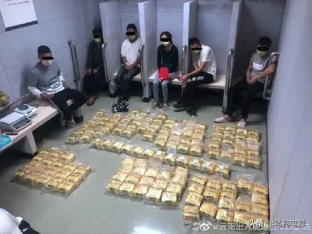 时隔26年再炸热搜，这次全网破防：太揪心