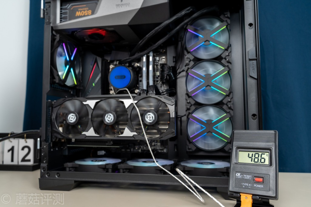 技嘉z490aorusproax主板多大,技嘉z490aorusproax是超级雕吗