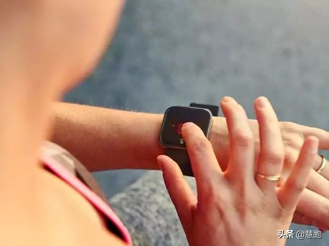 运动手表怎么佩戴测量心率才准确,心率手表到底准不准