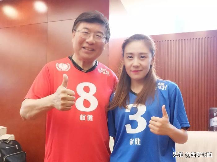西安足球教练王莎莎,足球网红王莎莎