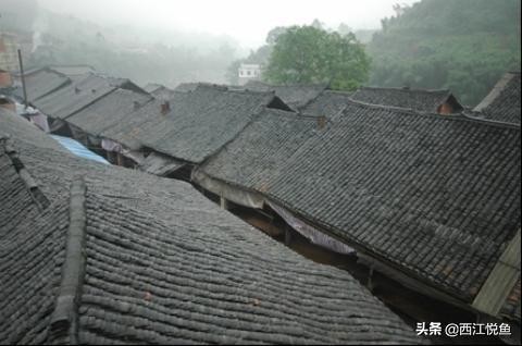 原汁原味“袖珍古镇”,人称“河边一只船”,山水清幽“小漓江”