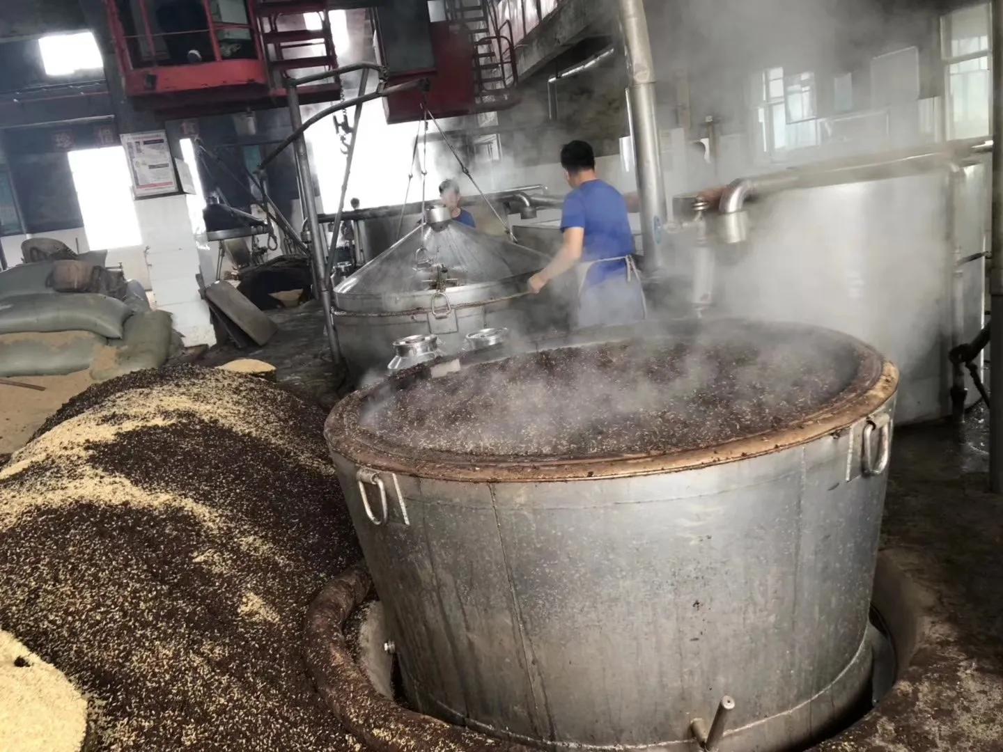 贵州至尊金子酒,至尊发光酒