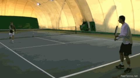 球陷入沙坑壁如何补救,高尔夫球进积水沙坑怎么处置