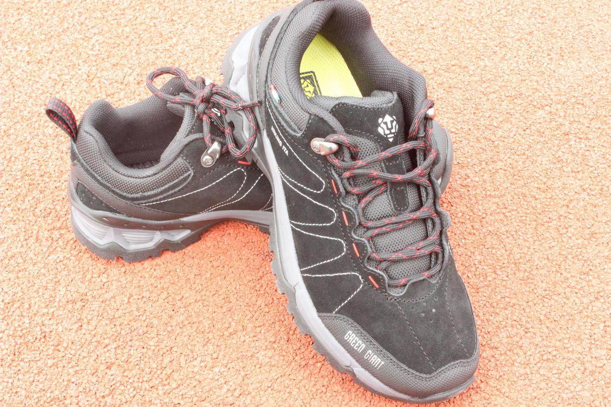 徒步选择什么样的鞋,公认脚感最好的10双登山徒步鞋