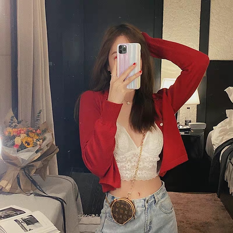 “露肩露背”怎么穿内衣？夏日内衣大合集，满足你的所有需求