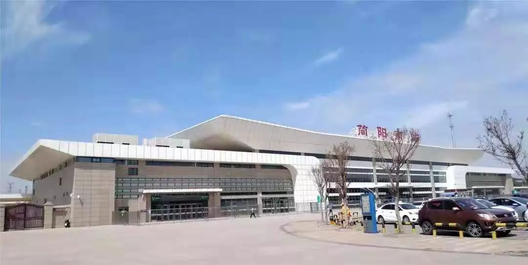 成都适合20人一日吃玩地方推荐,成都周边必打卡人间仙境毕棚沟