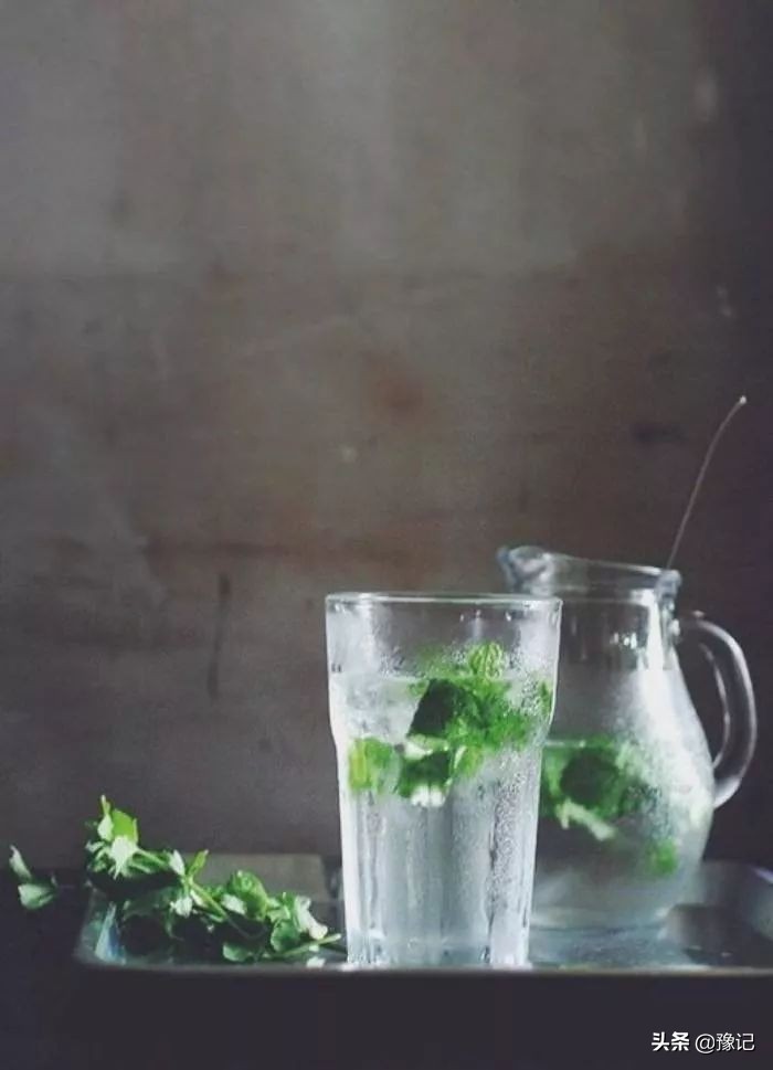 外国人迷恋香草,外国人迷恋中国美食