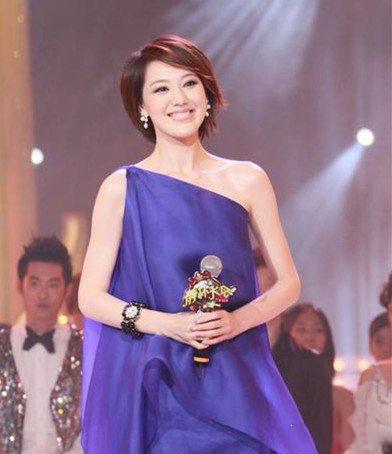 英语主持人王冠的绯闻事件完整版,央视主持人王冠被开除