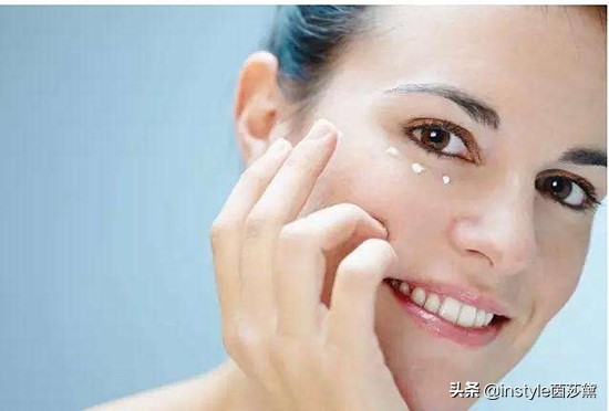 怎样去除眼角皱纹和鱼尾纹,眼角皱纹特别多怎么手术去除