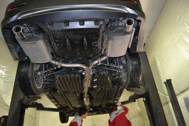 底盘装甲到底有什么用一定要搞么,底盘装甲真的很重要吗