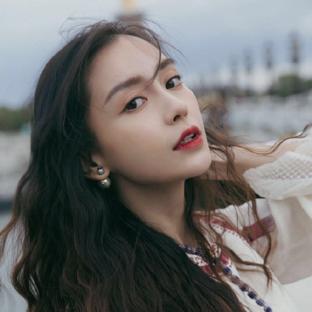 皮肤暗黄的妹子用什么口红,暗黄肤色用什么口红显白