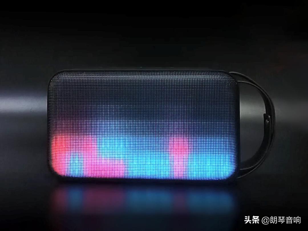 蓝牙低音炮灯效,灯效音响