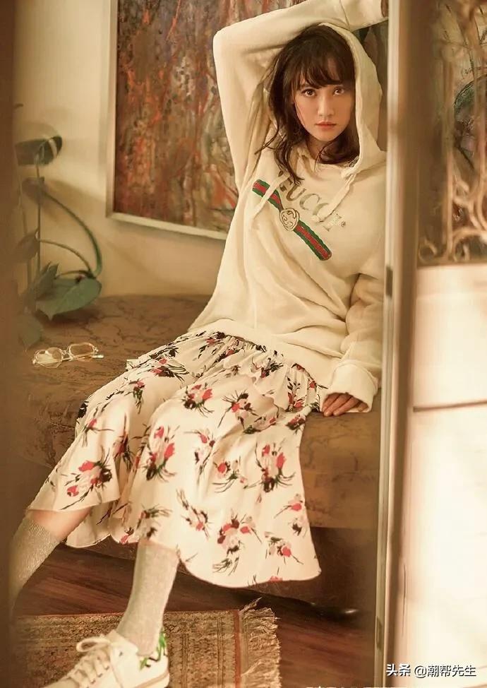 陈乔恩大撒狗粮,陈乔恩和老公在机场狂撒狗粮