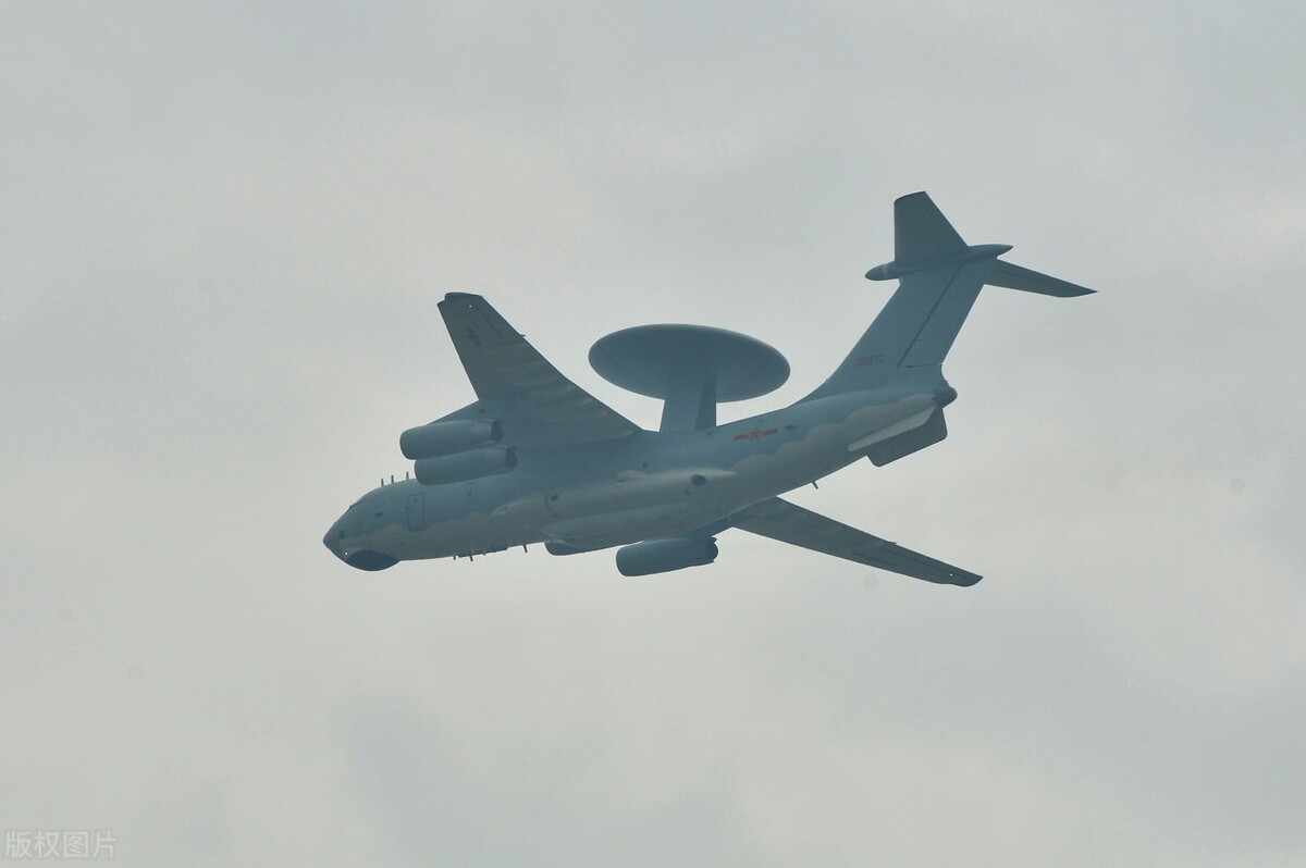 空警2000在世界处于什么水平,中国空警2000有多少架
