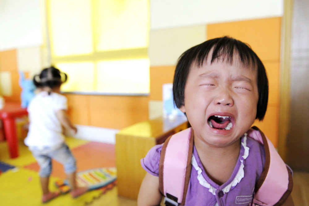 4岁宝宝妈妈在家不上学怎么办,4岁宝宝不肯去幼儿园