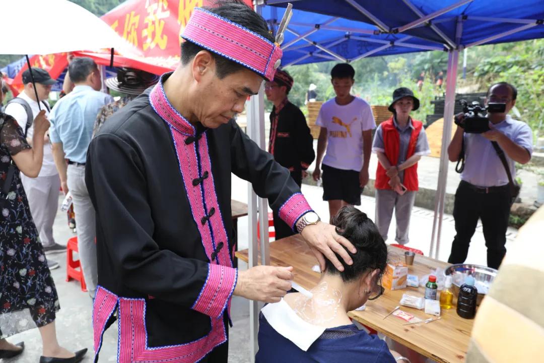 金秀瑶寨非遗集市,金秀瑶族特色文化展示