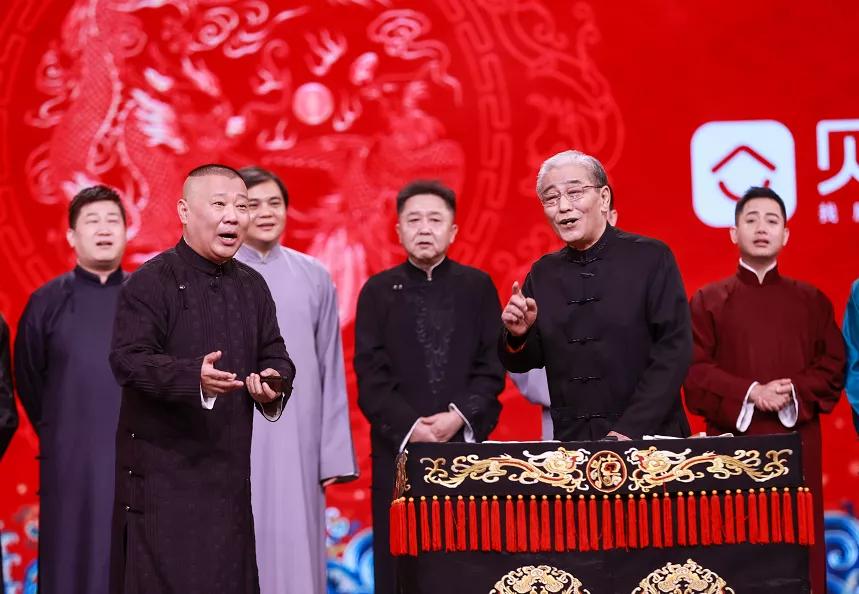 天津卫视另辟蹊径，不爱女团不磕cp，打牌“怼人”特别哏儿