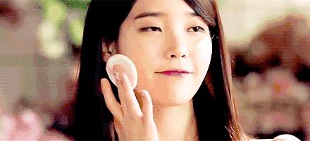 男朋友约我吃饭总是我买单,男朋友给我发了10块红包