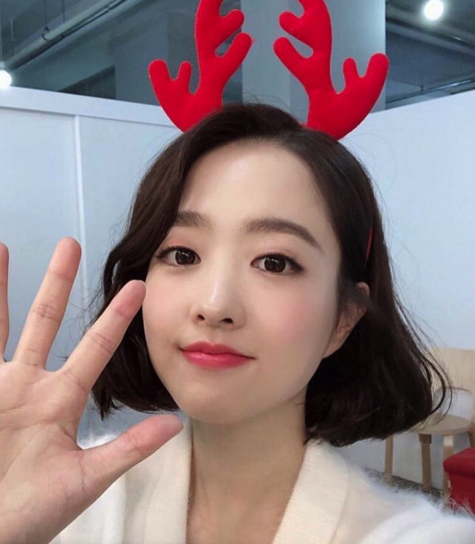 精致的猪猪女孩眼影推荐,白桃粉色眼影盘