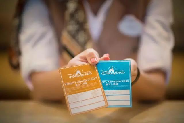 香港迪士尼圣诞节旅游攻略,最好玩的玩雪地方