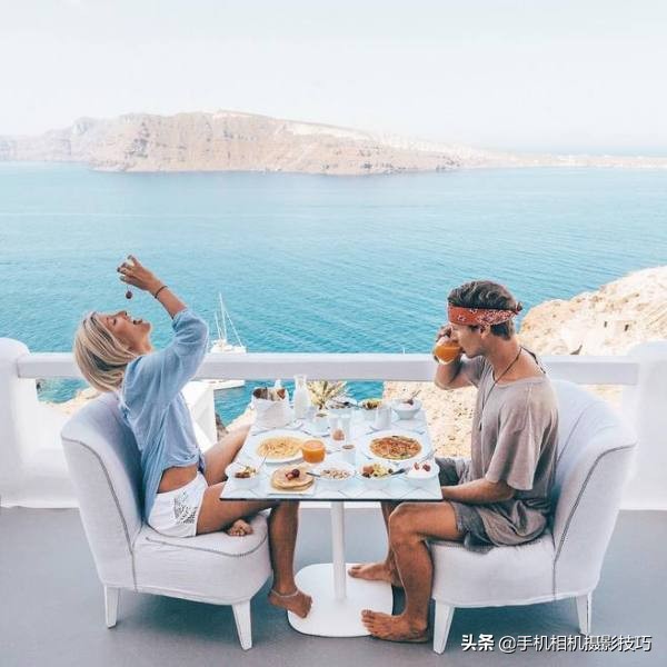 把朋友圈封面改成视频,给自己的照片换个背景图