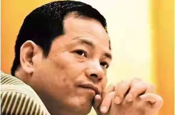 澳门教父崩牙驹视频,澳门何鸿燊和崩牙驹