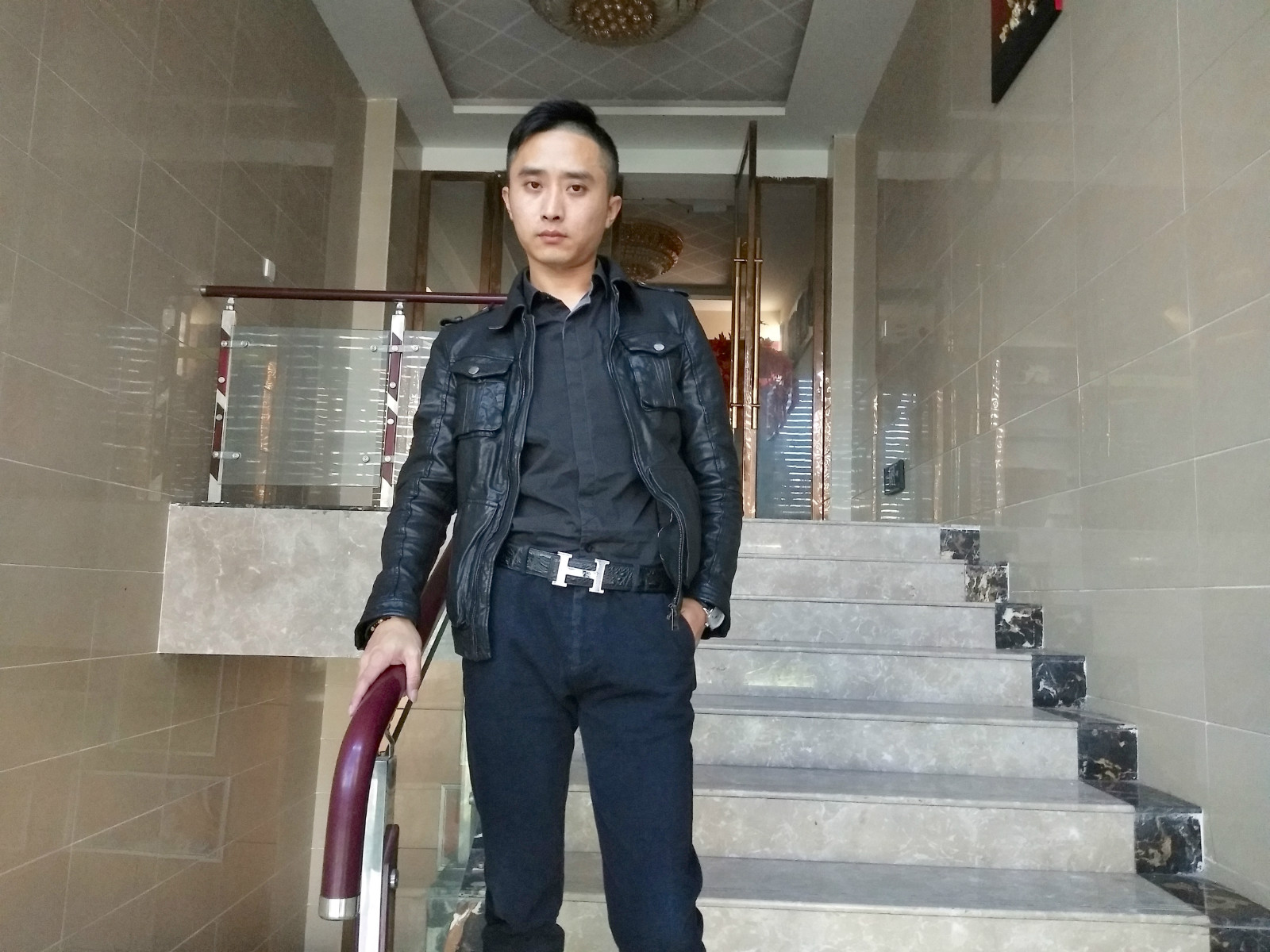 帅气男士各式皮带,最时尚的男士皮带