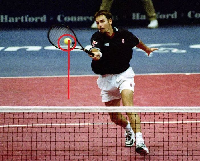 网球比赛中如何判定胜一局,网球比赛可以过网击球吗