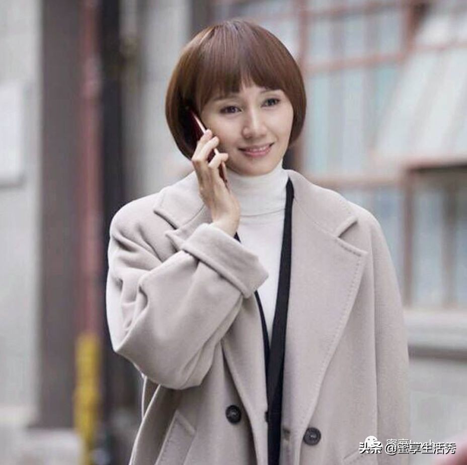 凯特王妃梅根穿衣搭配,凯特王妃和梅根穿衣打扮秋冬