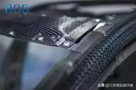 碳纤维复合材料的硬度大还是小,碳纤维阻尼