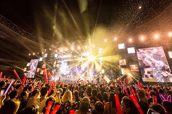 莫文蔚karen25周年绝色演唱会,绝色莫文蔚巡回演唱会2019拉萨站