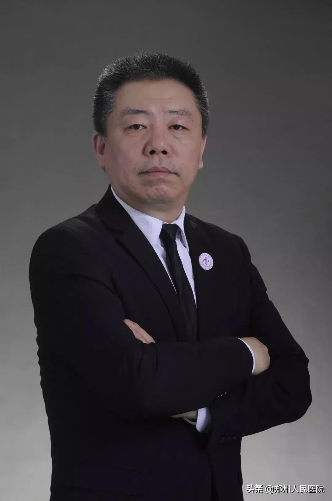 颧骨突出侧颜不好看怎么改善,颧骨宽太阳穴凹陷下颌骨宽改善