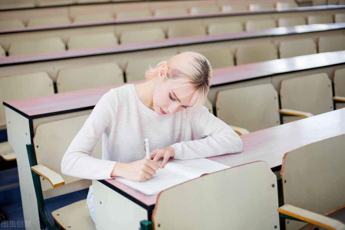 什么是安全感最好的回答,什么是安全感怎么给女朋友安全感