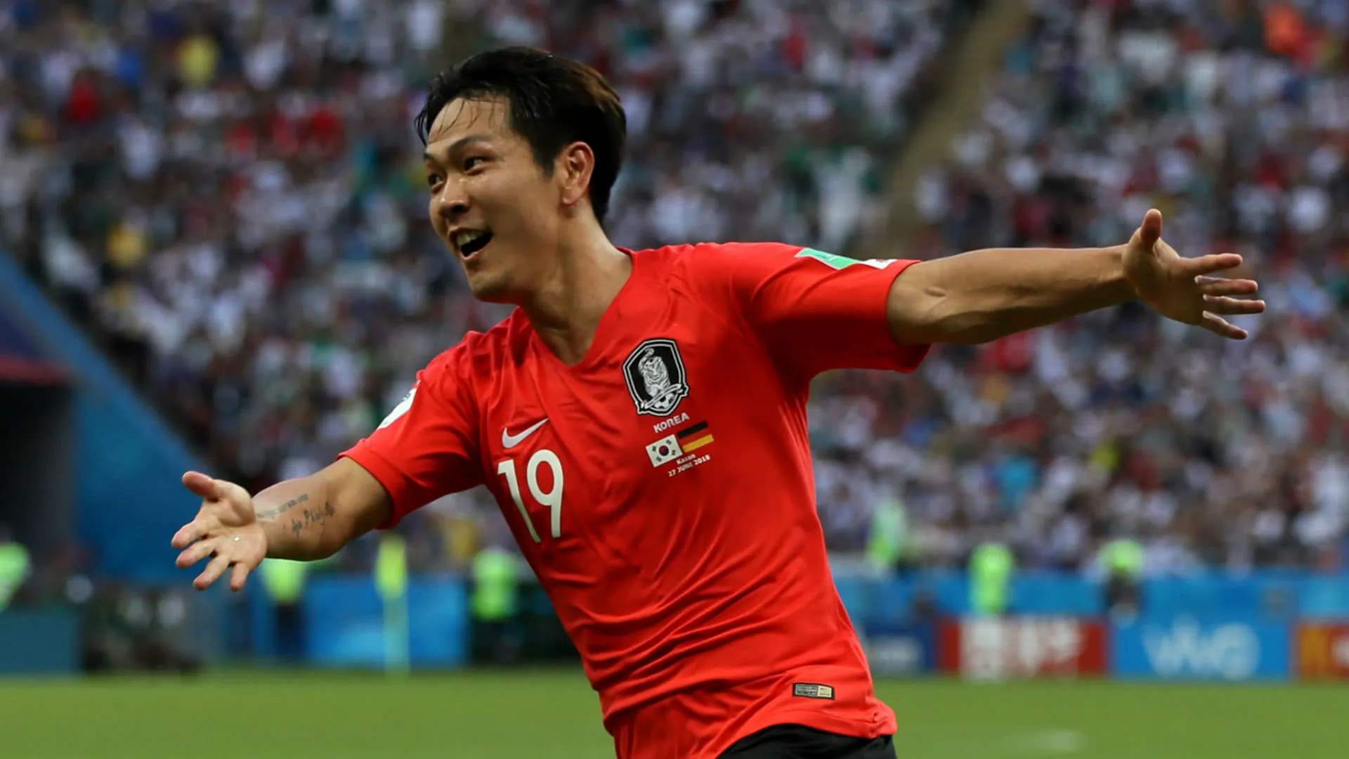 恒大后卫张琳芃,恒大后卫邹正防守视频