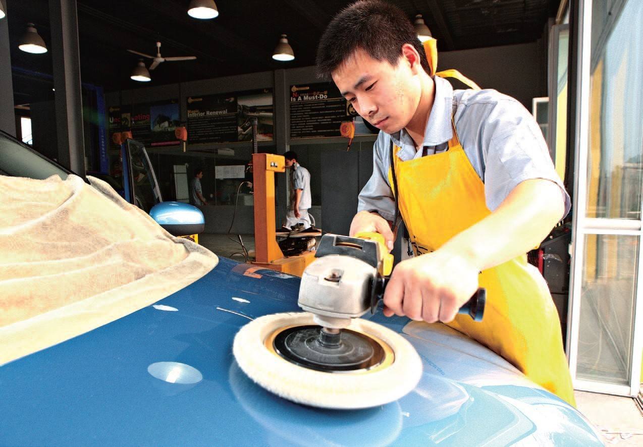 新车镀晶打蜡封釉哪个好,汽车镀膜打蜡镀晶哪种不伤车漆