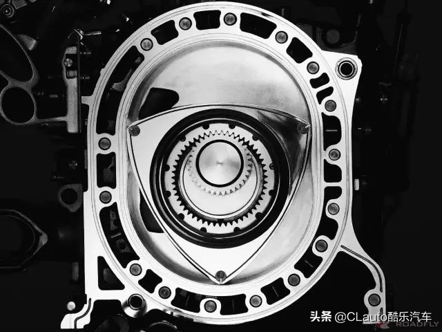 马自达rx8和马自达3,马自达rx-8对比保时捷718