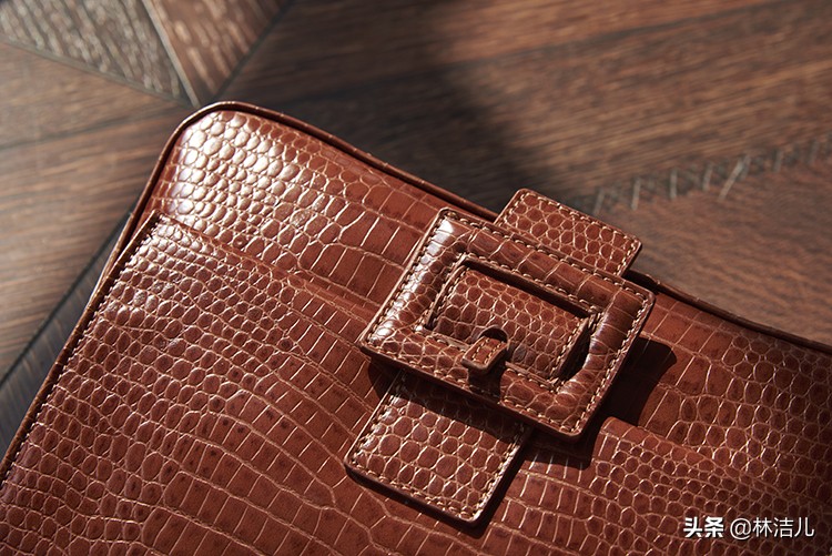 包包推荐小众高级感轻奢百搭红色,红色系包包推荐小众高级感