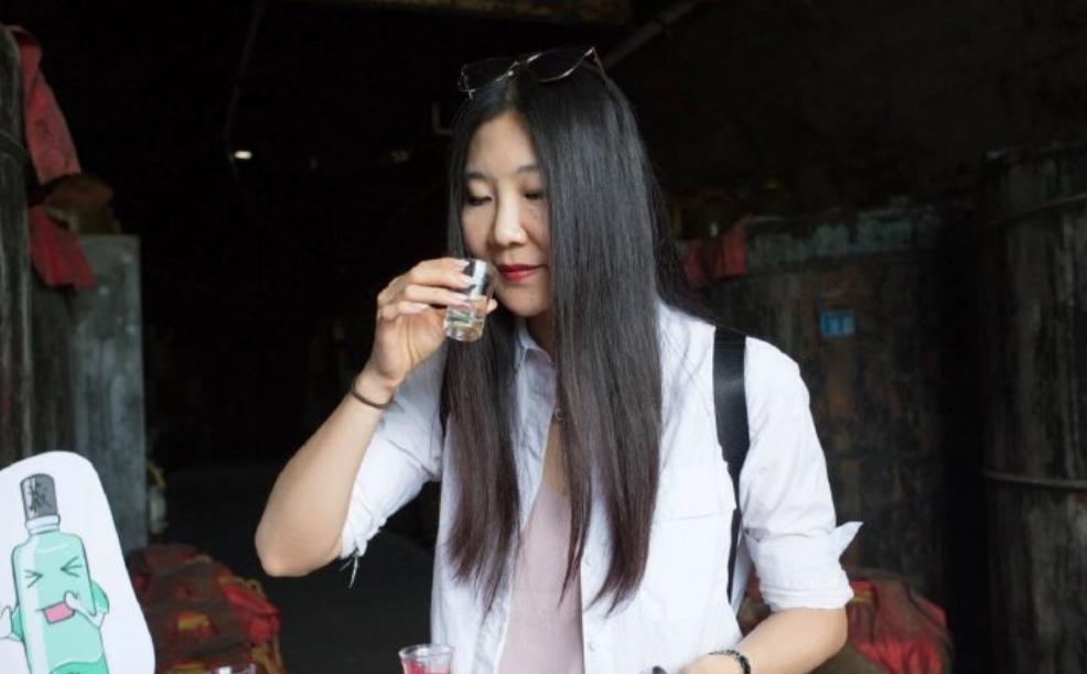 为什么高端白酒都是53度,行业内幕大揭秘浓香型白酒